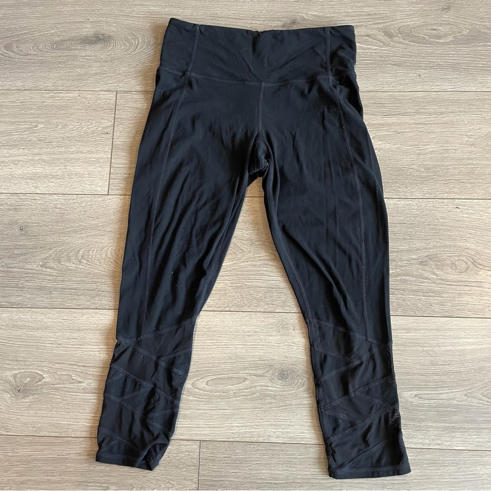 Women’s Athleta Cropped Leggings
